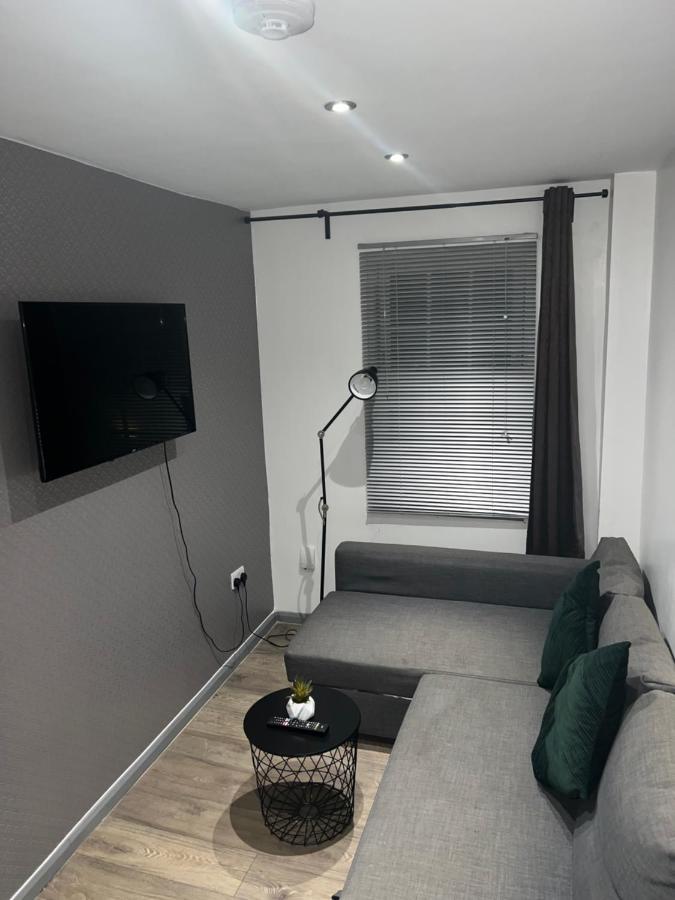 "Euston Comfort" 3 Bedroom Flat In Kings Cross, St Pancras!!!!118B Londra Dış mekan fotoğraf
