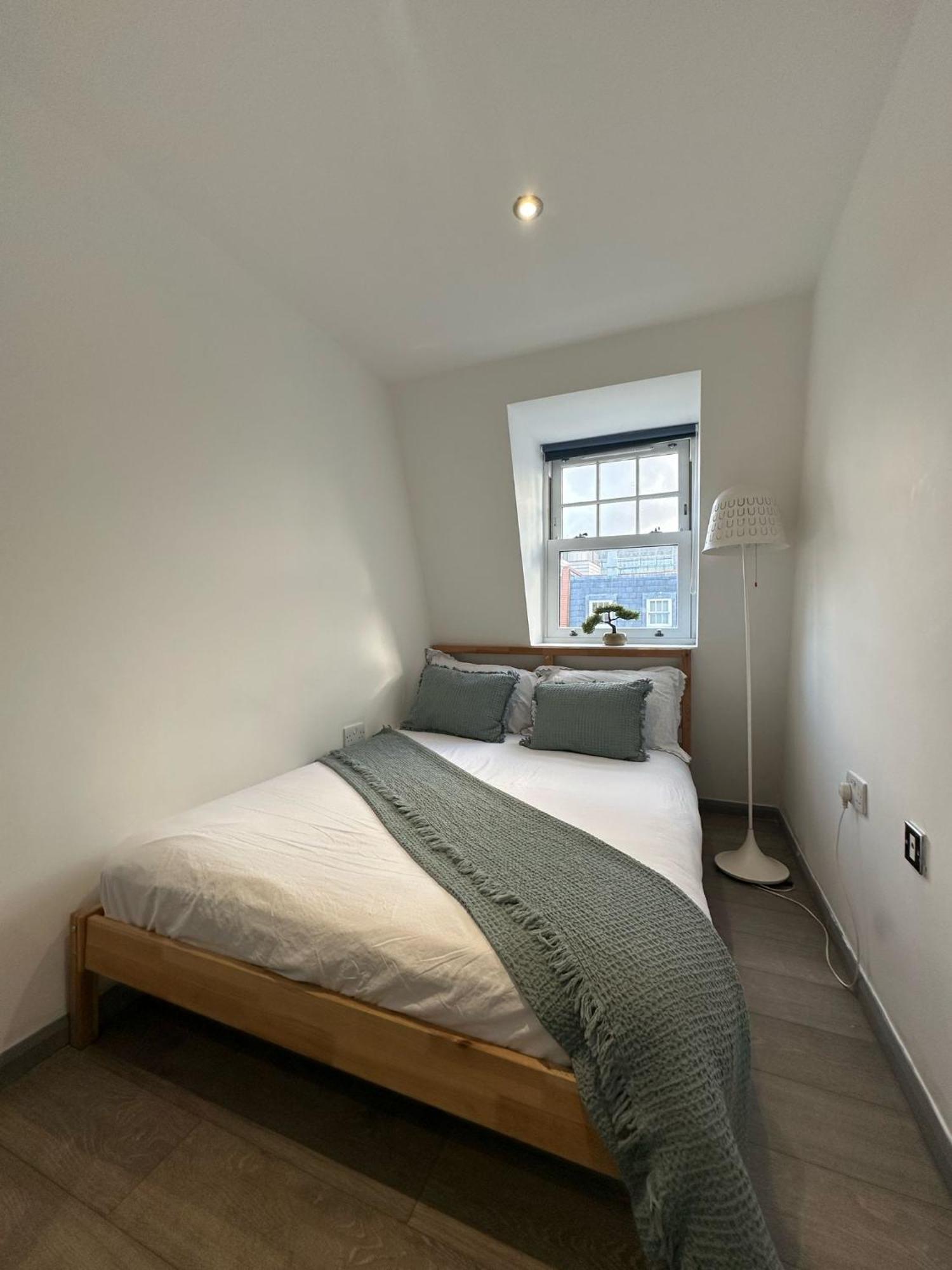 "Euston Comfort" 3 Bedroom Flat In Kings Cross, St Pancras!!!!118B Londra Dış mekan fotoğraf