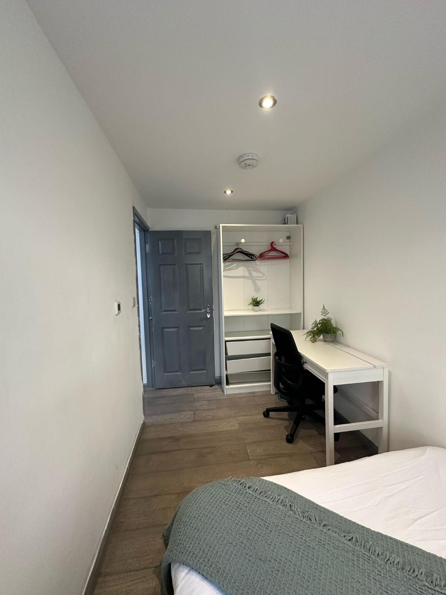 "Euston Comfort" 3 Bedroom Flat In Kings Cross, St Pancras!!!!118B Londra Dış mekan fotoğraf