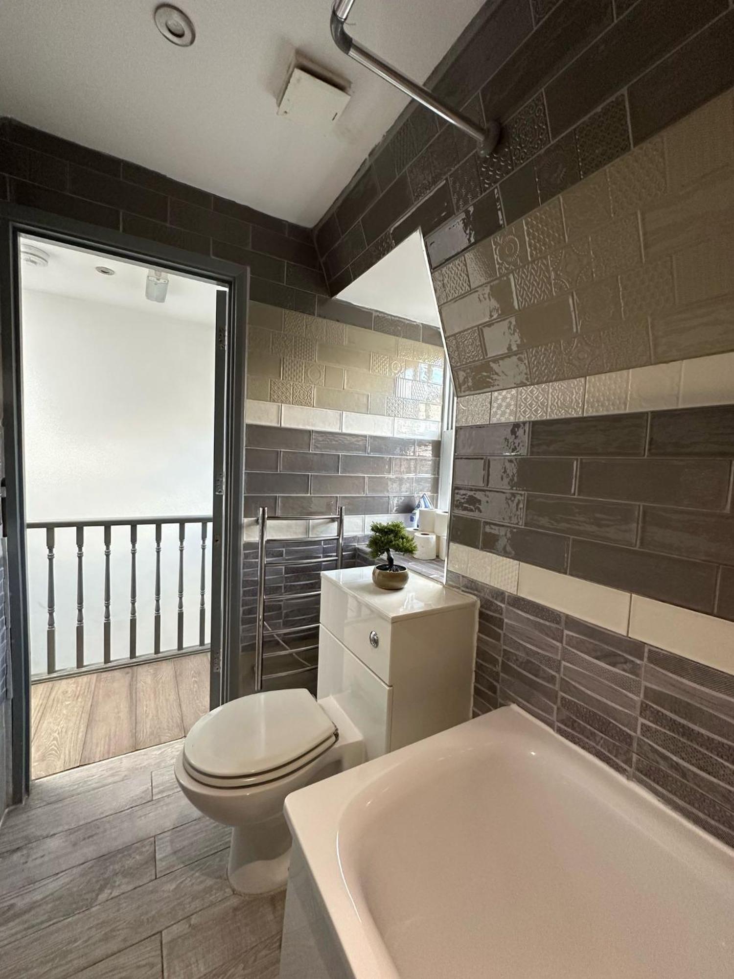 "Euston Comfort" 3 Bedroom Flat In Kings Cross, St Pancras!!!!118B Londra Dış mekan fotoğraf
