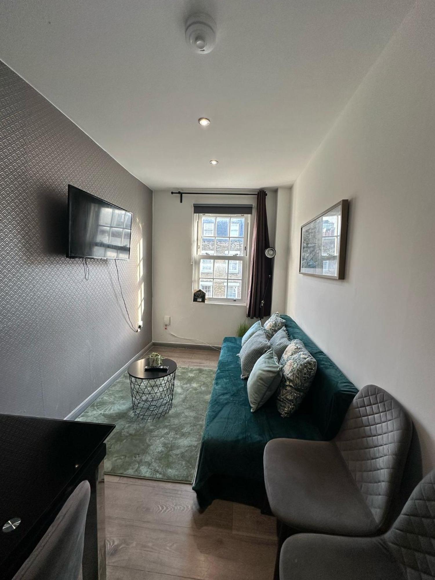 "Euston Comfort" 3 Bedroom Flat In Kings Cross, St Pancras!!!!118B Londra Dış mekan fotoğraf