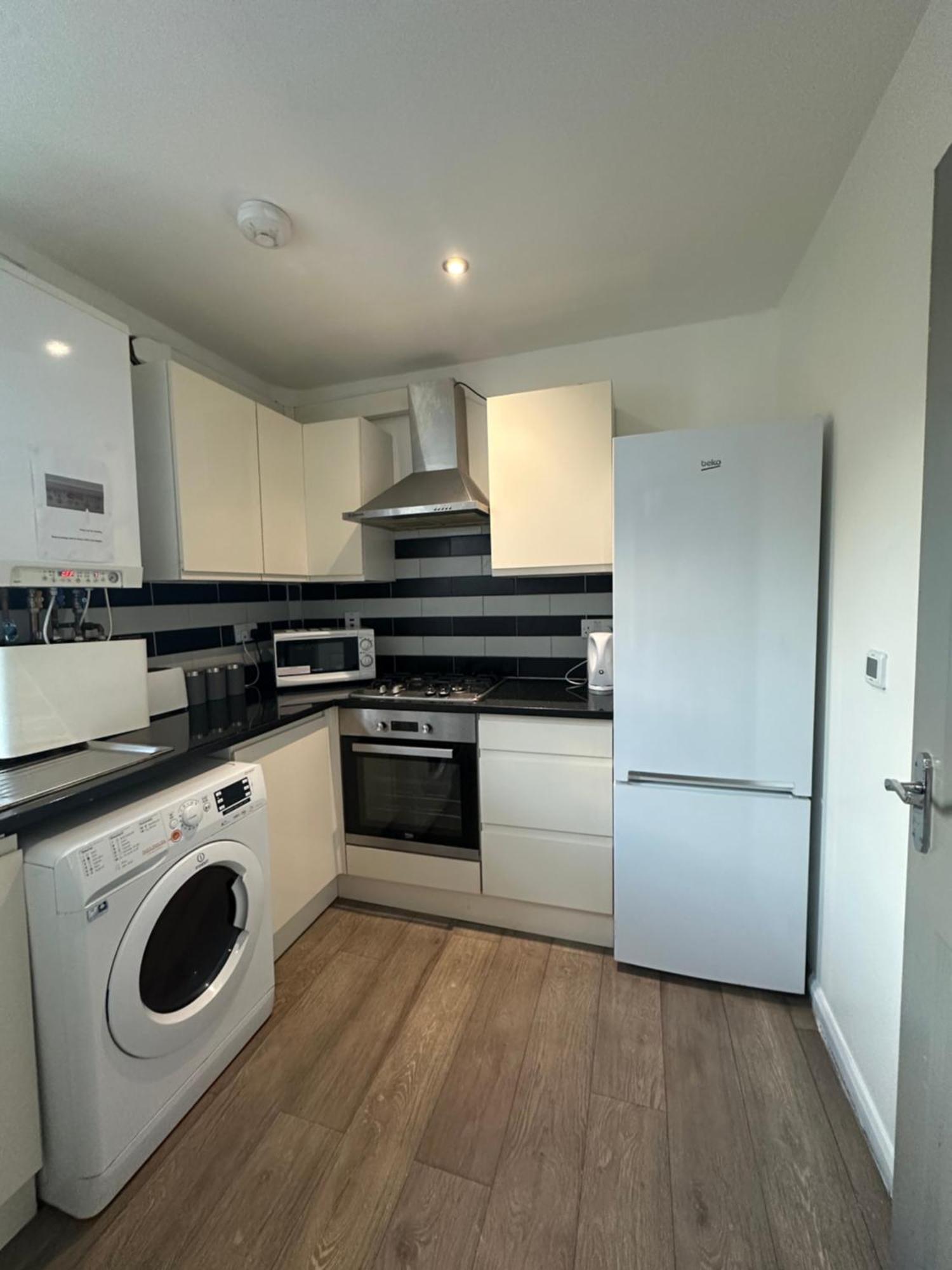 "Euston Comfort" 3 Bedroom Flat In Kings Cross, St Pancras!!!!118B Londra Dış mekan fotoğraf