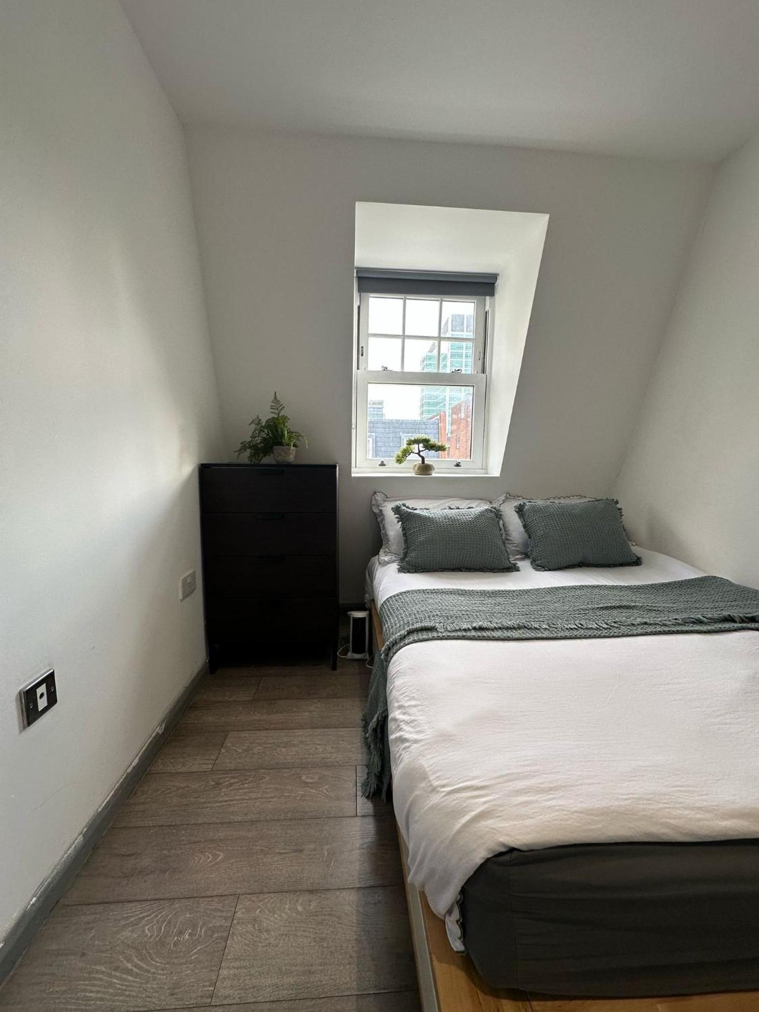 "Euston Comfort" 3 Bedroom Flat In Kings Cross, St Pancras!!!!118B Londra Dış mekan fotoğraf
